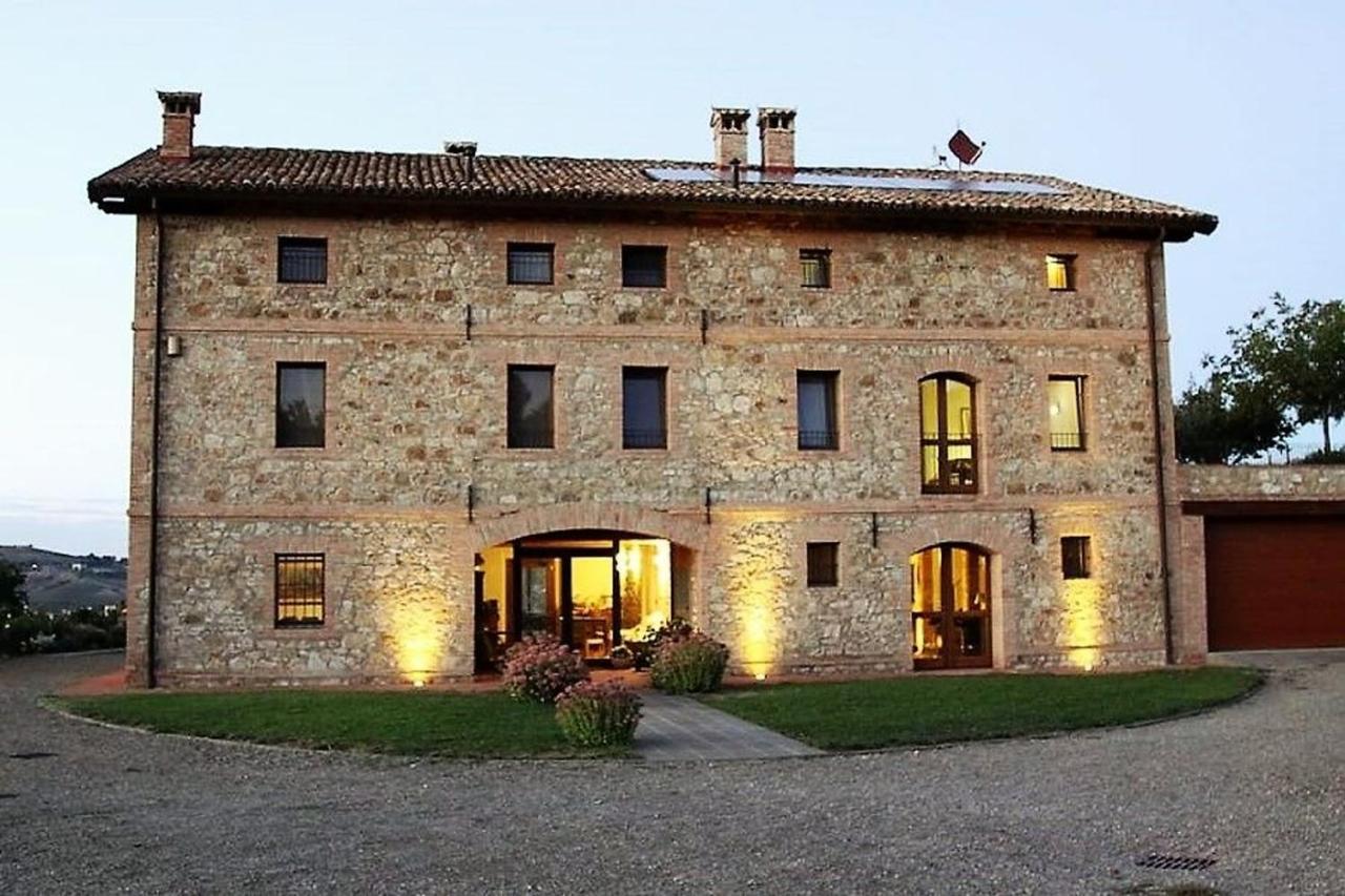 Agriturismo Podere Prasiano Marano sul Panaro Eksteriør bilde